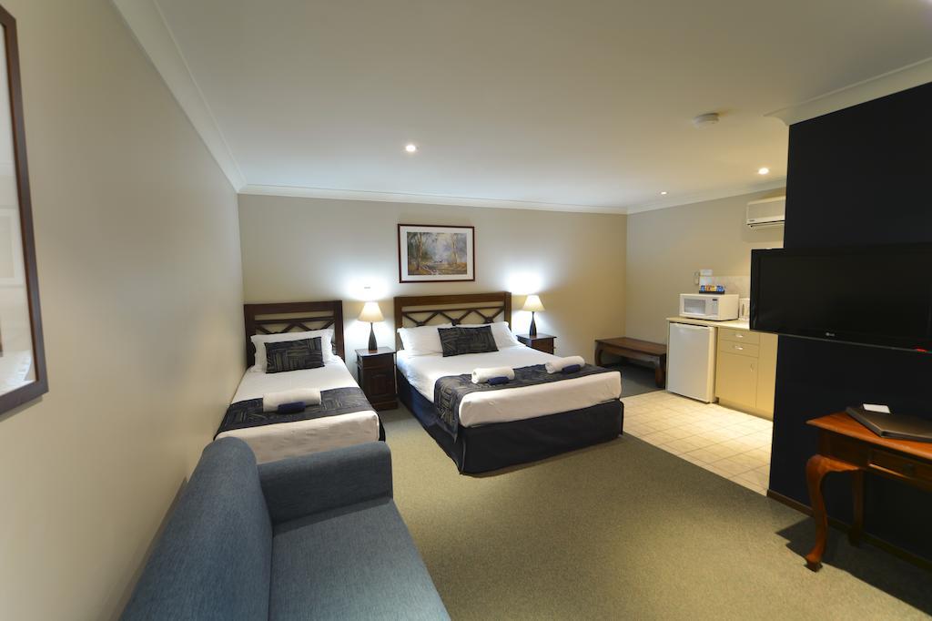 Wattle Grove Motel Perth Room photo